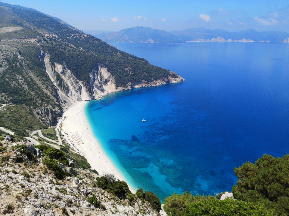 Bờ biển Myrtos: Thiên đường nghỉ dưỡng trong tầm tay