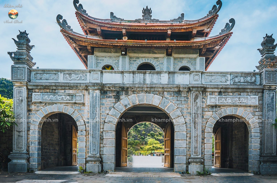 Cố đô Hoa Lư