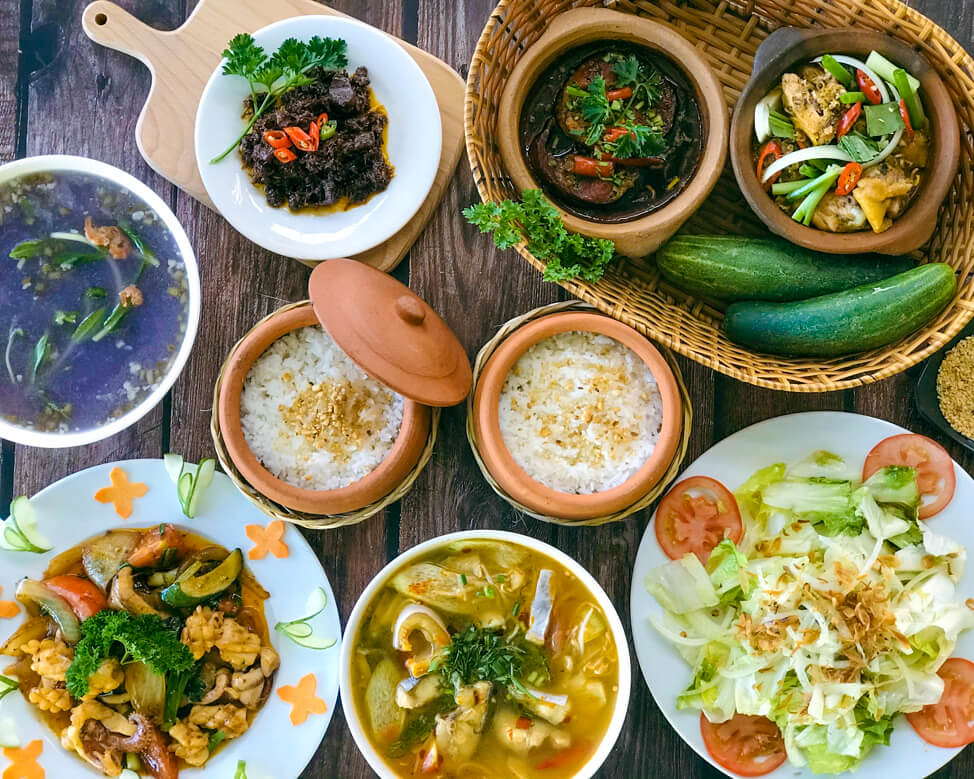 Cơm Niêu Đà Nẵng: Món ăn dân dã thuần túy