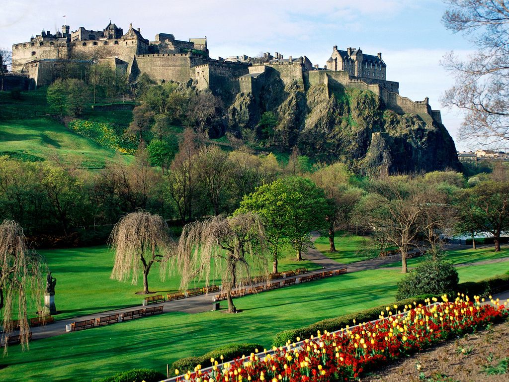 Công viên Princes Street - Xứ sở thần tiên của thành phố Edinburgh