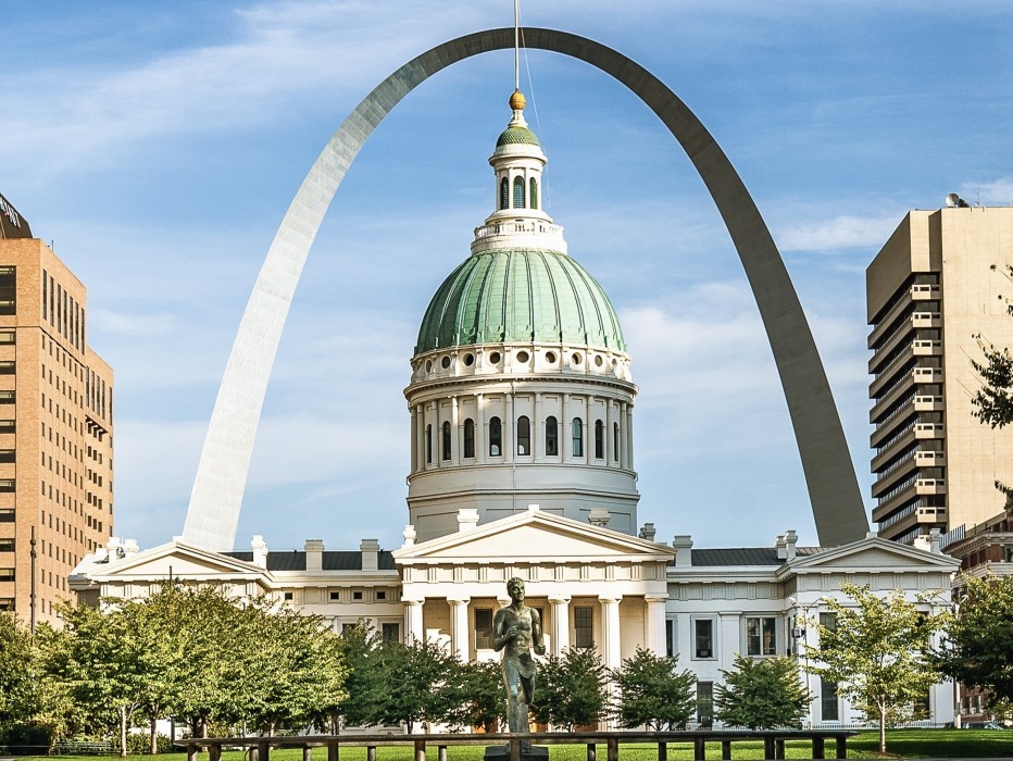 Cổng Vòm Gateway Arch vòng cung thép  khổng lồ