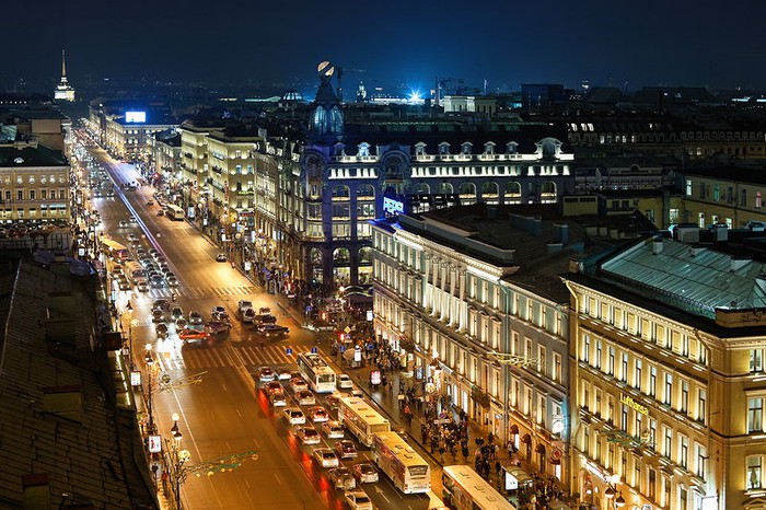 Đại lộ Nevsky - Tâm điểm sầm uất của Saint Petersburg