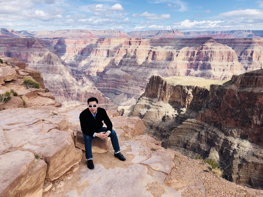 Đại Vực Grand Canyon: Khám phá kỳ quan trên dòng Colorado