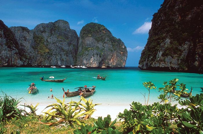Đảo Koh Phi Phi – Khám phá thiên đường nhiệt đới của Thái Lan