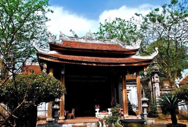 Đền Chử Đồng Tử