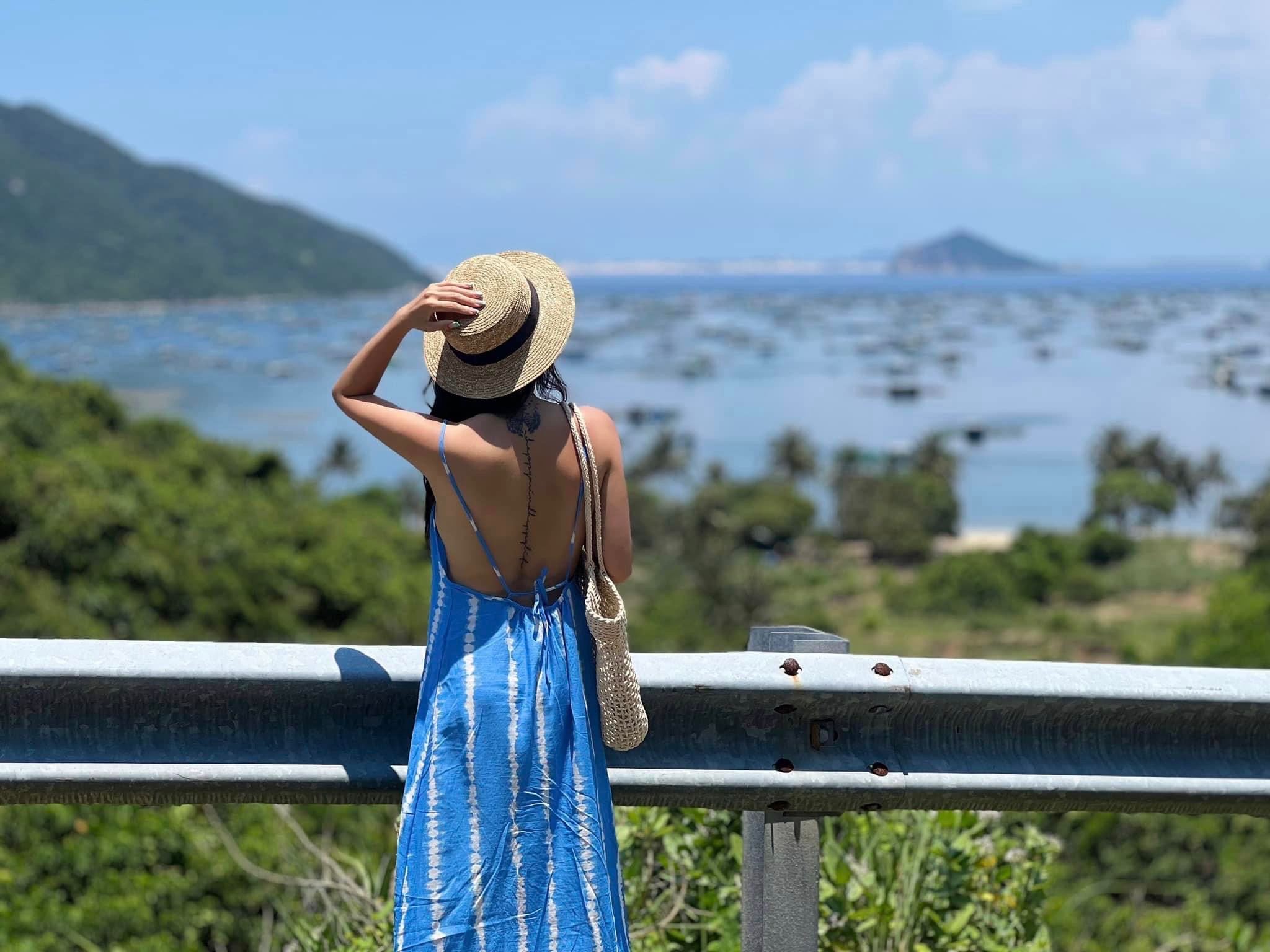 Đi Phú Yên mặc gì đẹp? Phối đồ siêu sang, cực chất!