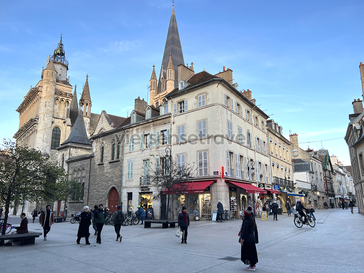 Toàn cảnh Dijon thủ phủ vương quốc Bourgogne ở Pháp