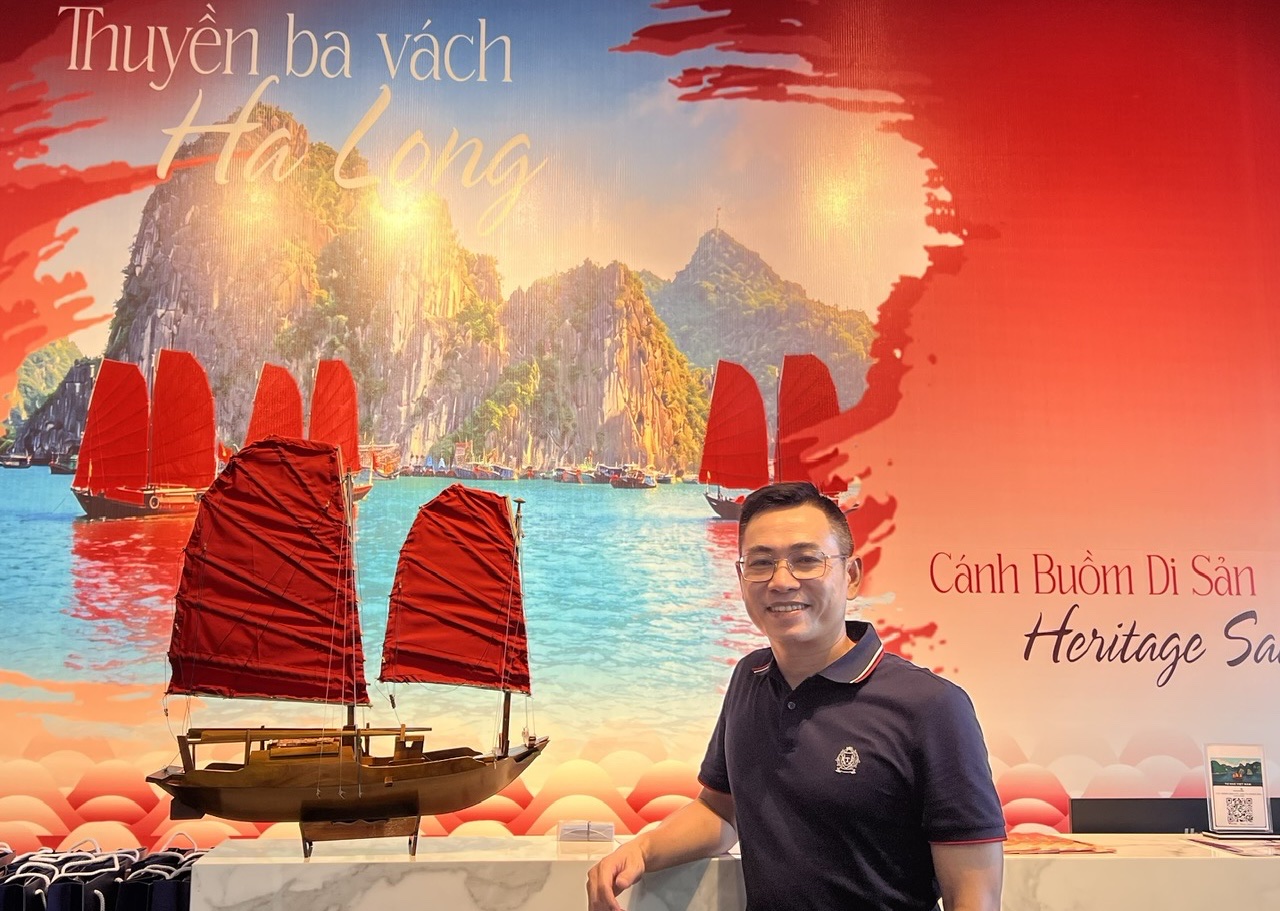 Độc đáo tour Thuyền Ba Vách tô thắm ven bờ di sản Hạ Long