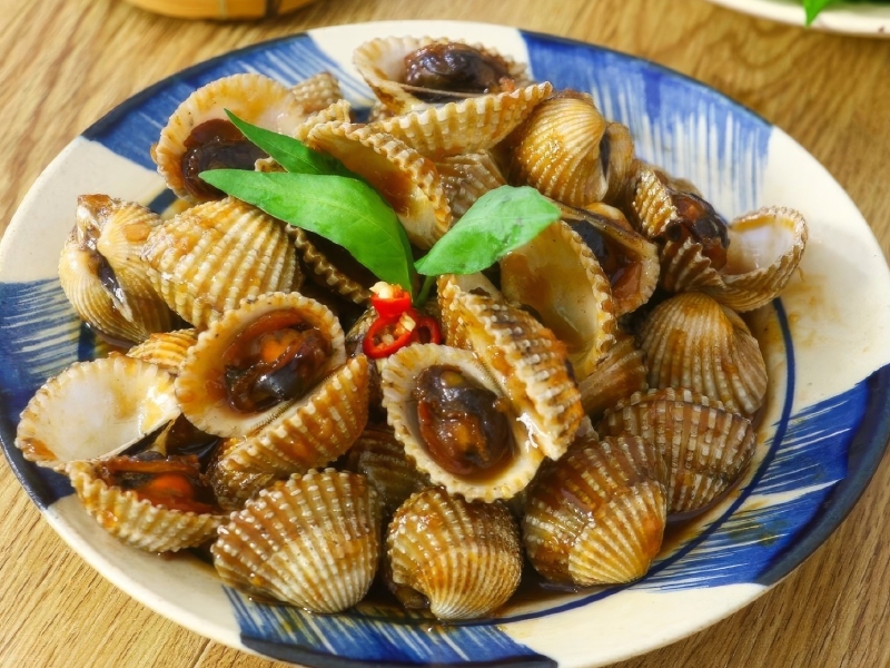 Du lịch Cát Bà: Những món ăn đặc sản không thể bỏ lỡ