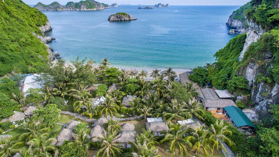 Giới thiệu bãi tắm Tùng Thu – Điểm đến không thể bỏ lỡ khi tới Cát Bà