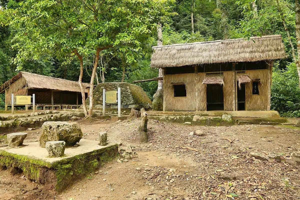 Hầm Đại Tướng Võ Nguyên Giáp