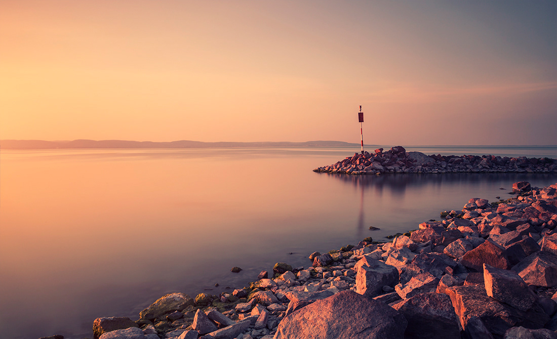 Hồ Balaton - viên ngọc xanh huyền bí của Hungary