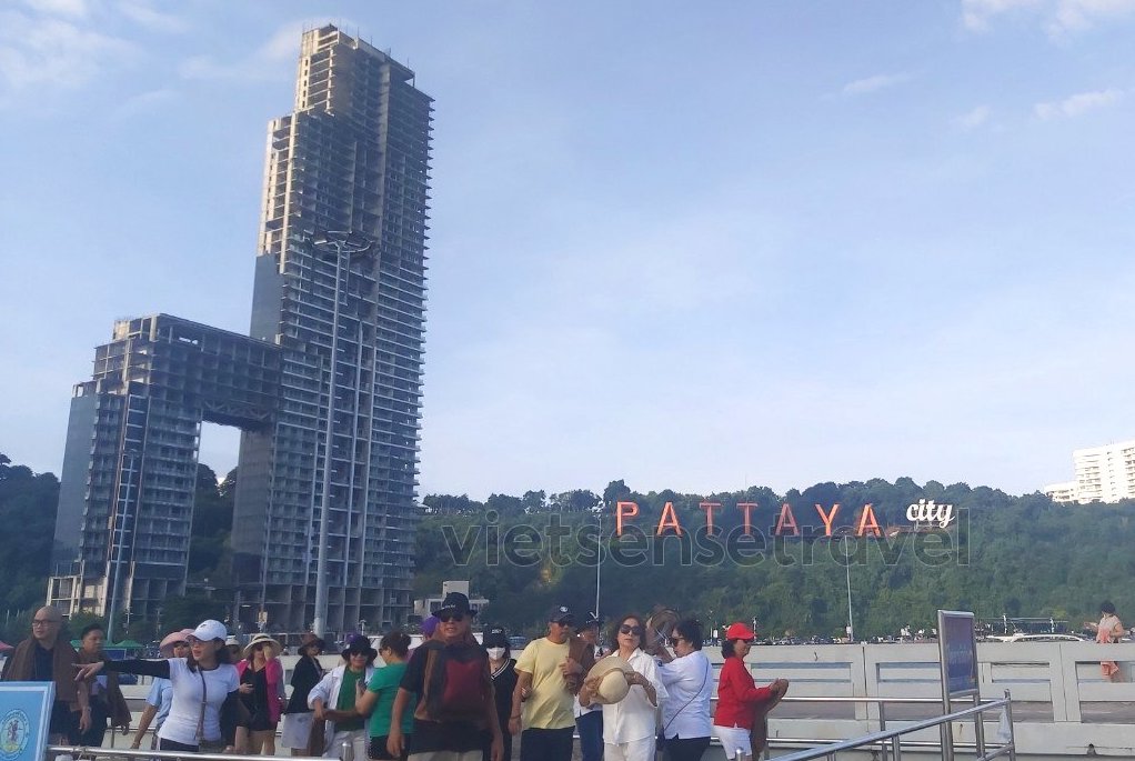 Hòa mình vào thiên đường biển Pattaya