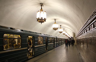 Hướng dẫn cách sử dụng tàu điện ngầm Moscow từ A-Z