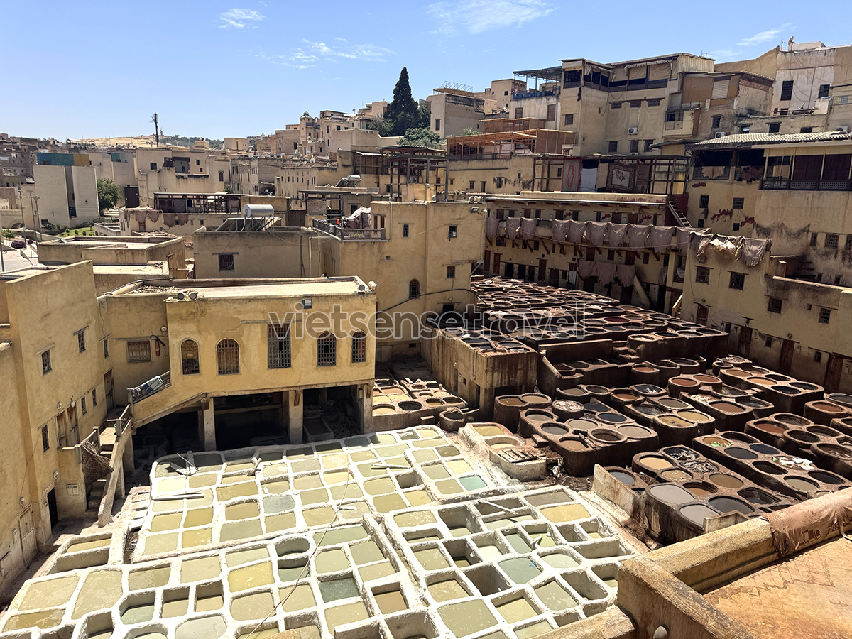 Hướng dẫn du lịch thành phố Fes nổi tiếng ở Maroc