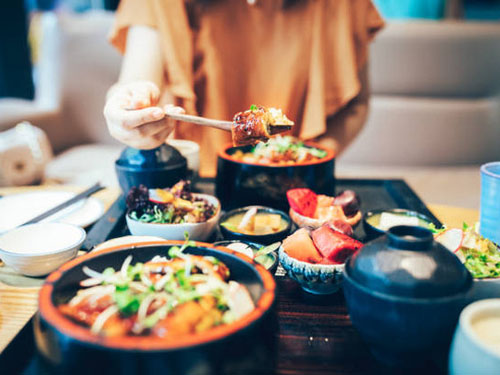 Khám phá nét đặc trưng trong văn hóa ăn uống của người Nhật