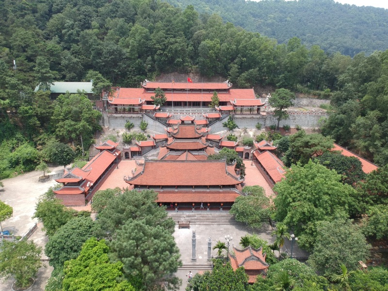 Kinh nghiệm du lịch lễ chùa cầu tài lộc đầu năm 2026