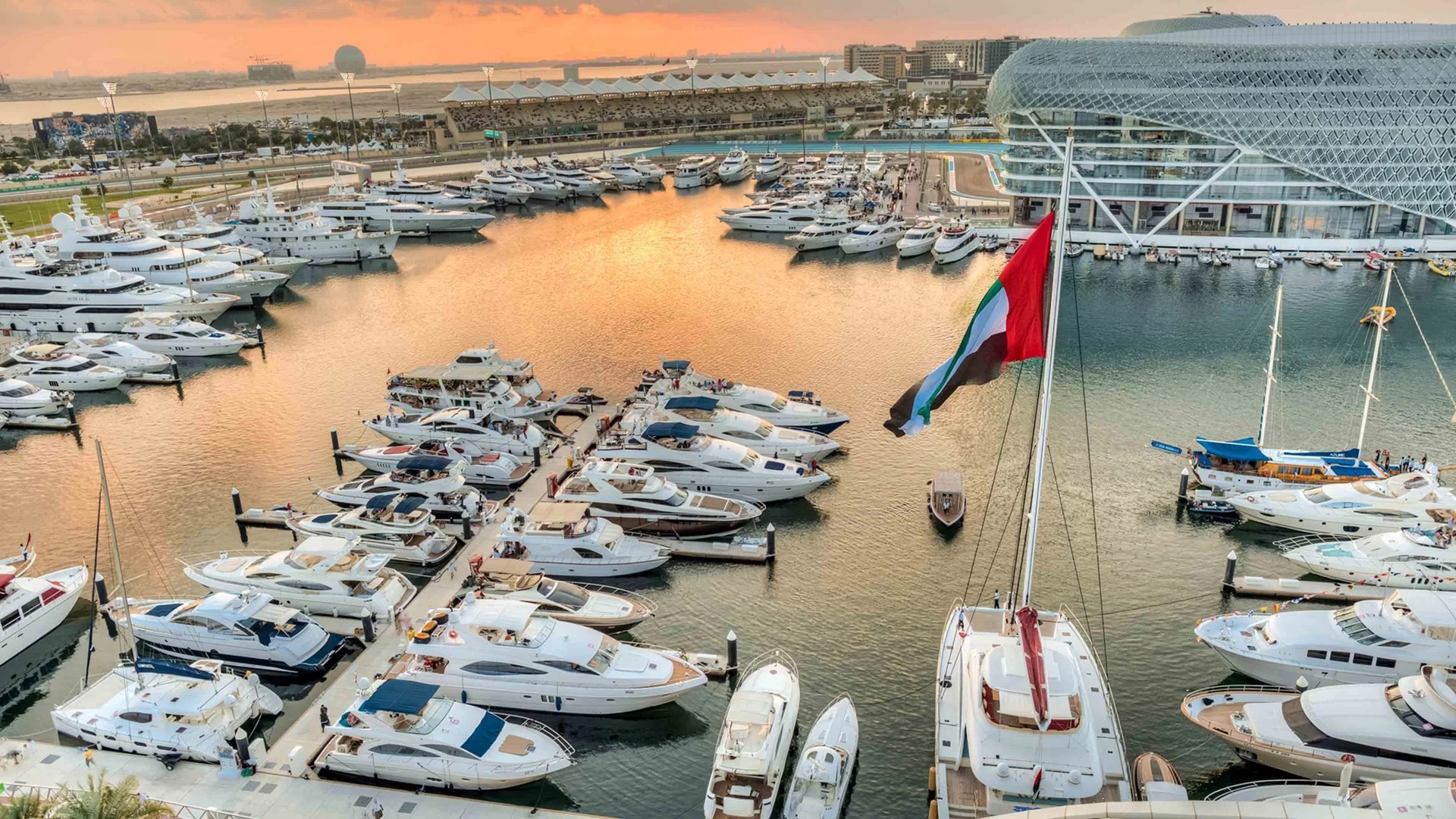 Kinh nghiệm khám phá Đảo Yas ở Abu Dhabi, UAE