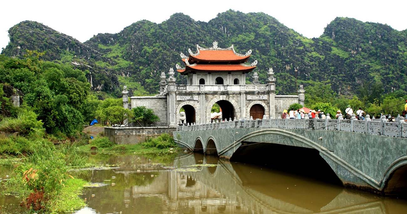 Hướng dẫn chi tiết kinh nghiệm tham quan Cố đô Hoa Lư
