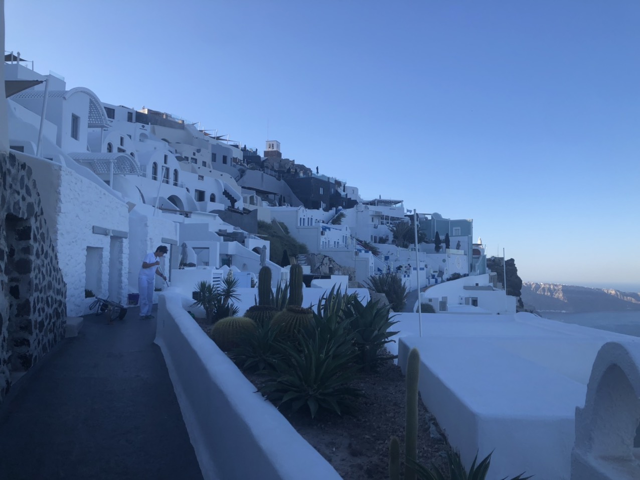 Khám phá Làng Imerovigli nổi tiếng trên đảo Santorini
