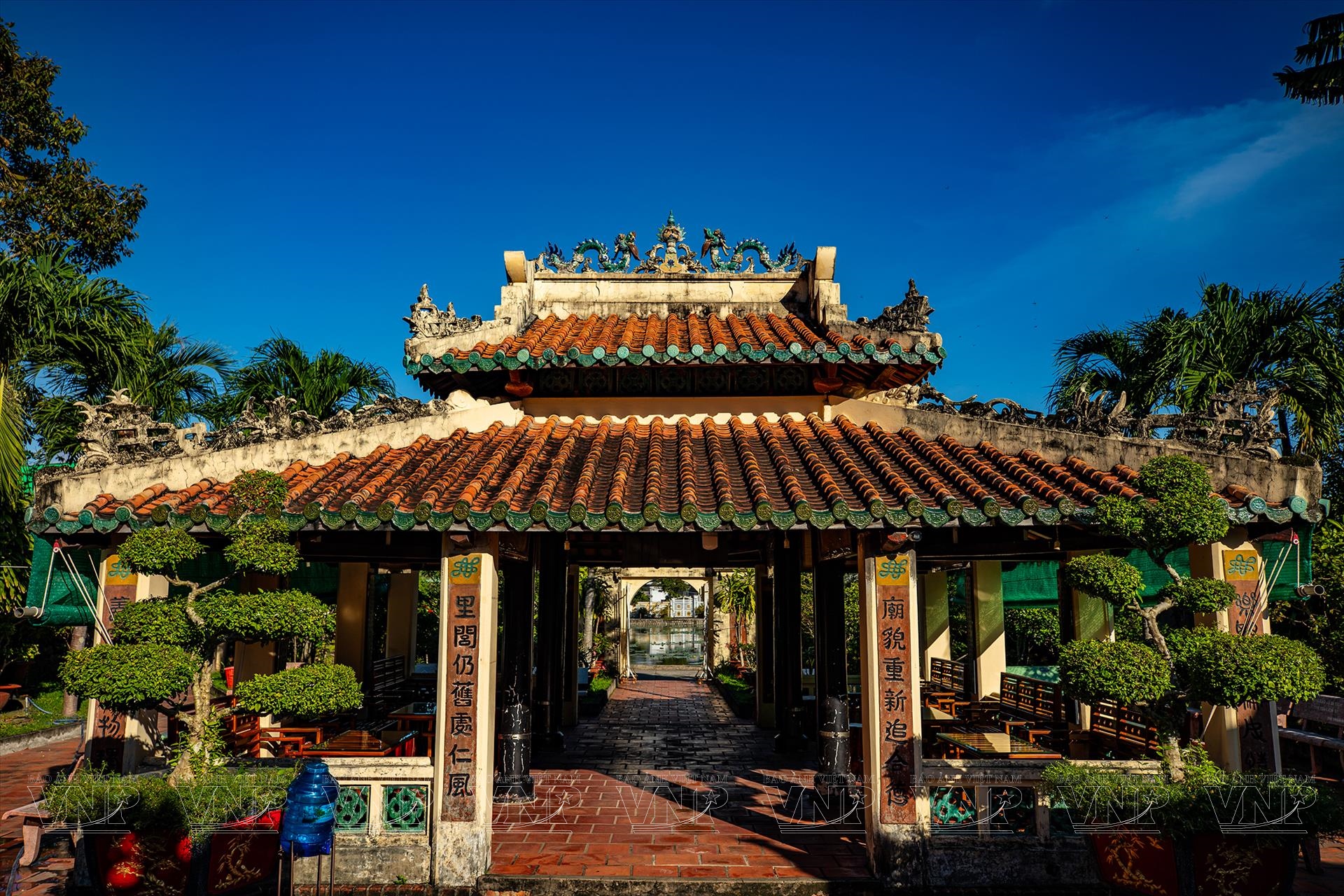 Lăng Mạc Cửu