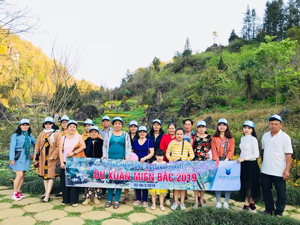 Những Nụ Cười Mùa Xuân Rạng Rỡ Sapa