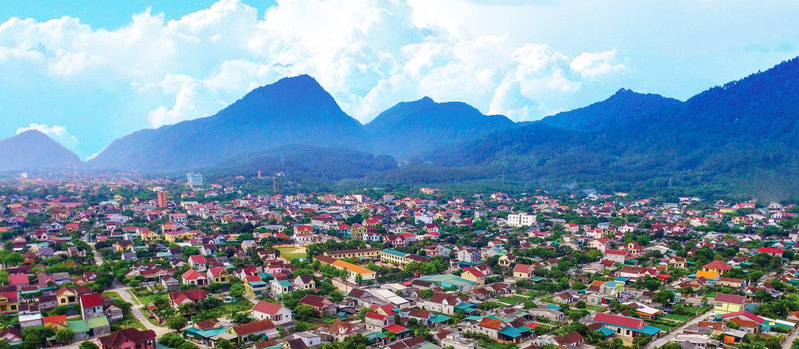 Núi Hồng Lĩnh - Kỳ quan thiên nhiên đẹp mê hồn tại Hà Tĩnh