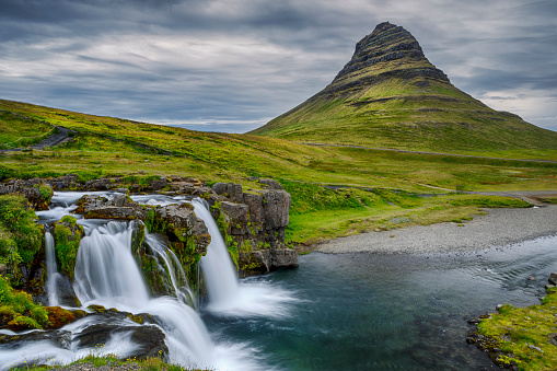 Núi Kirkjufell - Thác nước và cảnh đẹp tuyệt vời của Iceland