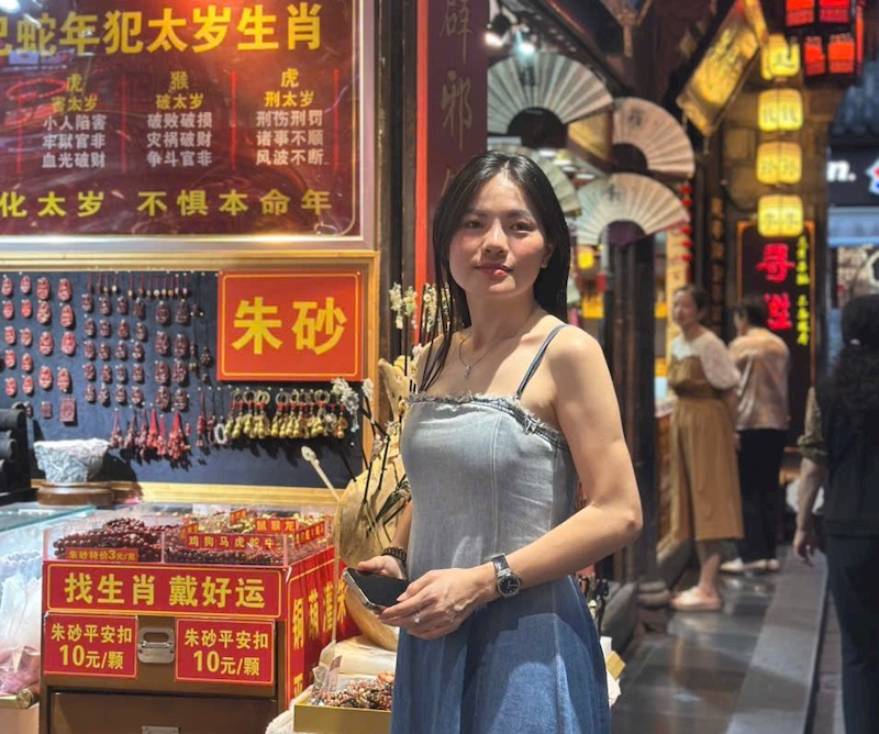Phố cổ Cẩm Lý - Điểm check-in thần sầu ở Thành Đô ,Trung Quốc