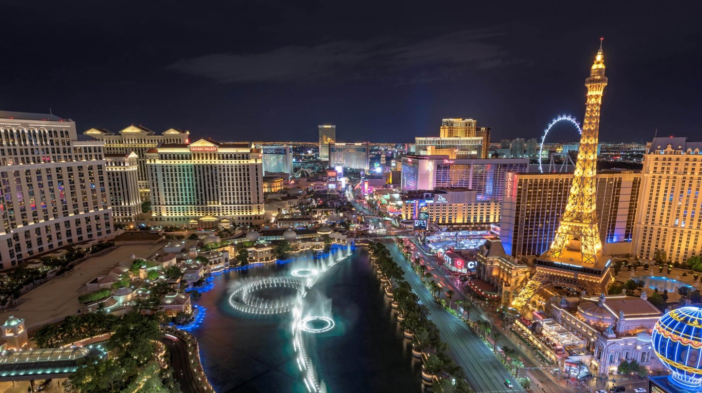 Phố Fremont ở Las Vegas có gì đặc sắc?