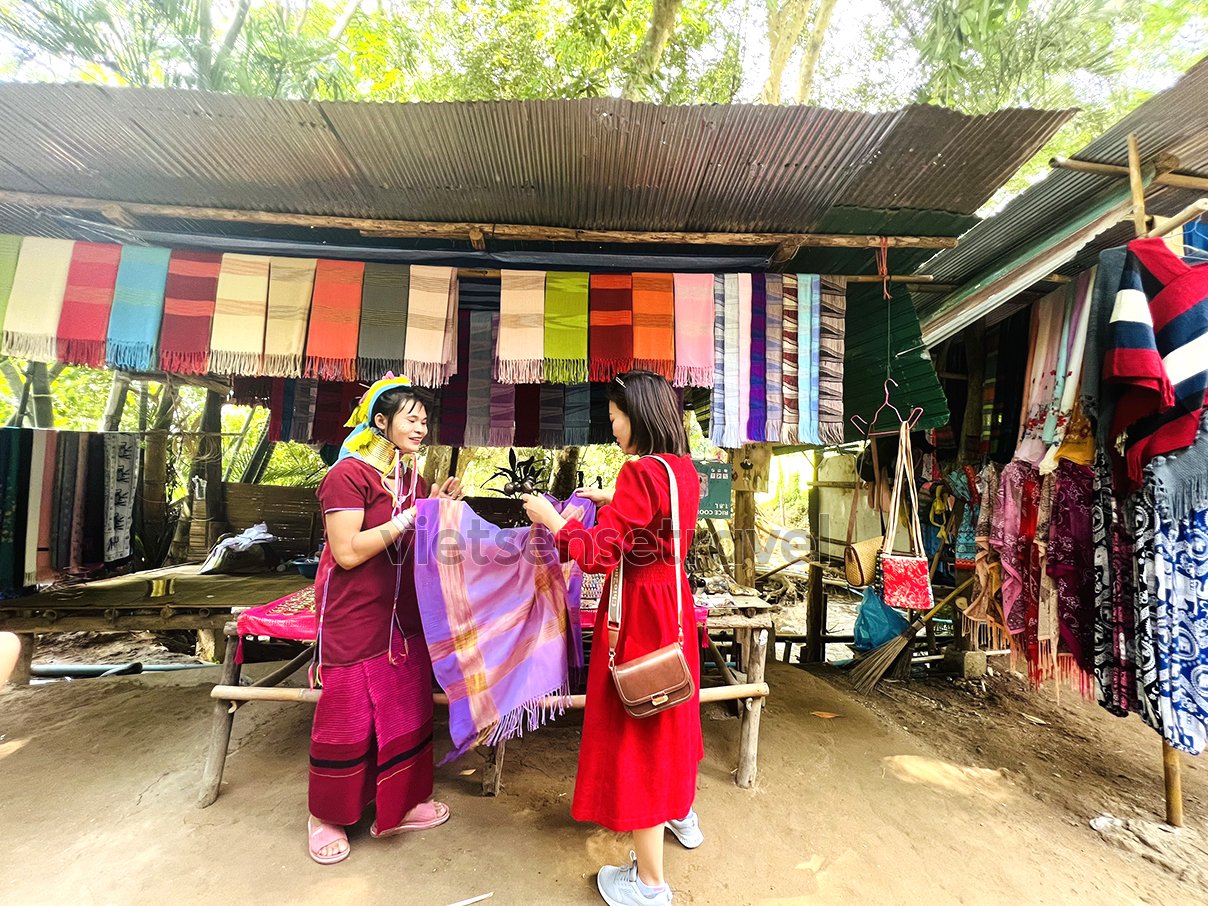 Quà Lưu Niệm Thái Lan: Gợi ý mua sắm tại các thành phố sôi động