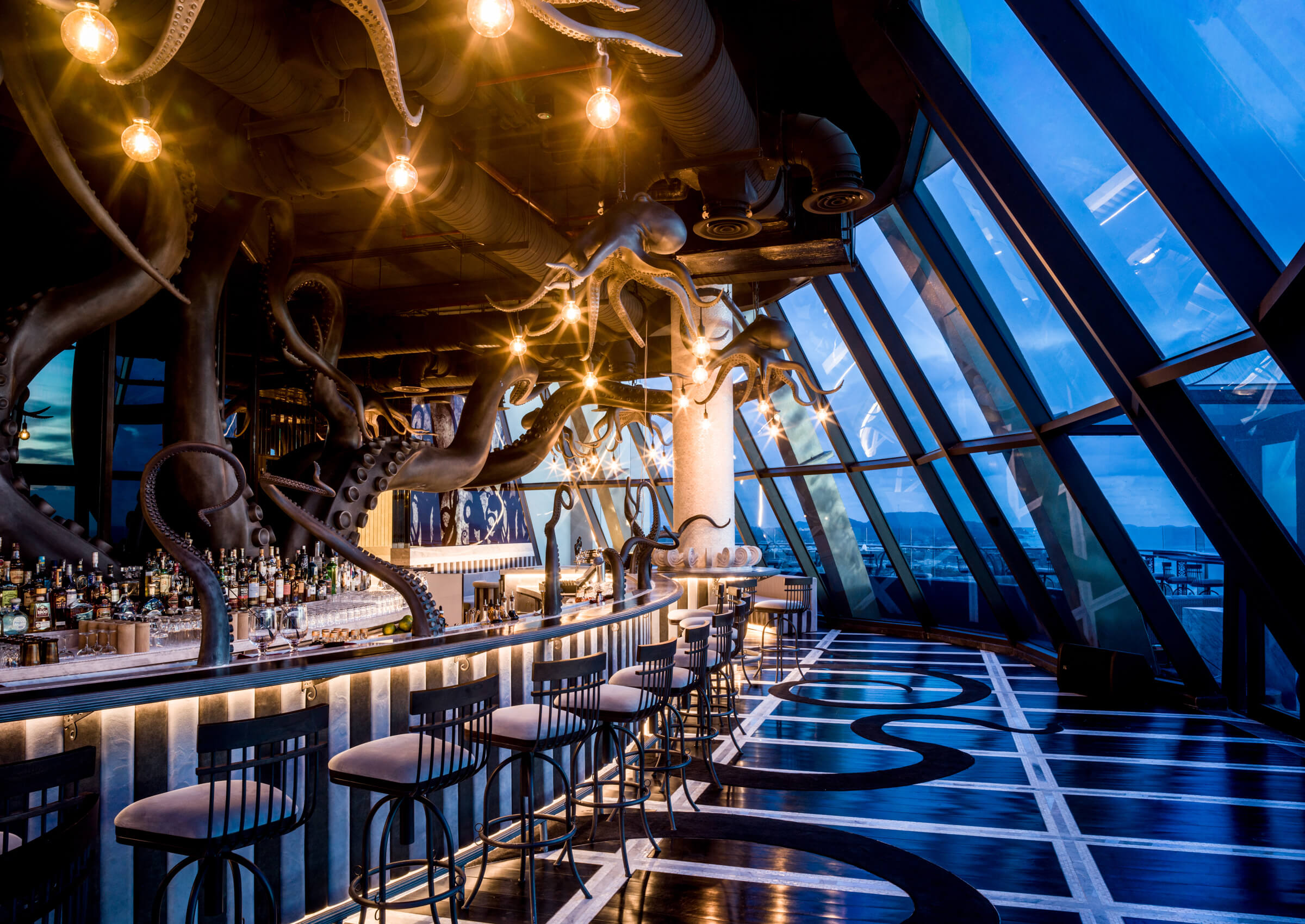 Địa chỉ Quán Bar Club đêm Phú Quốc quẩy cực sung