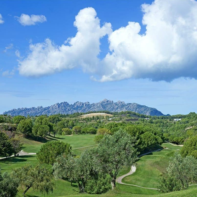 Sân golf nổi tiếng bậc nhất Barcelona