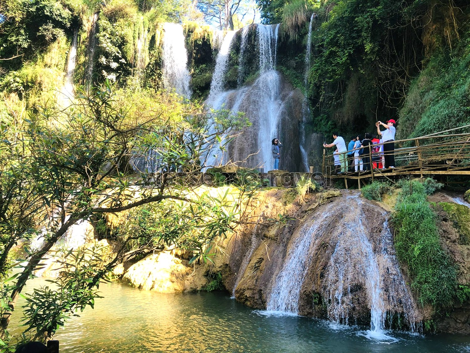 Thác Dải Yếm