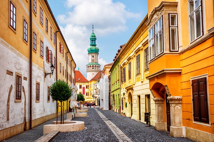 Ghé thăm thành phố Sopron nơi mang hơi thở thời đại giữa lòng Hungary