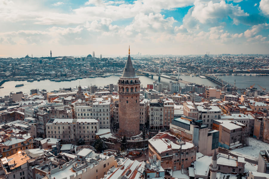 Tháp Galata Tower - Di sản kiến trúc trung tâm Istanbul
