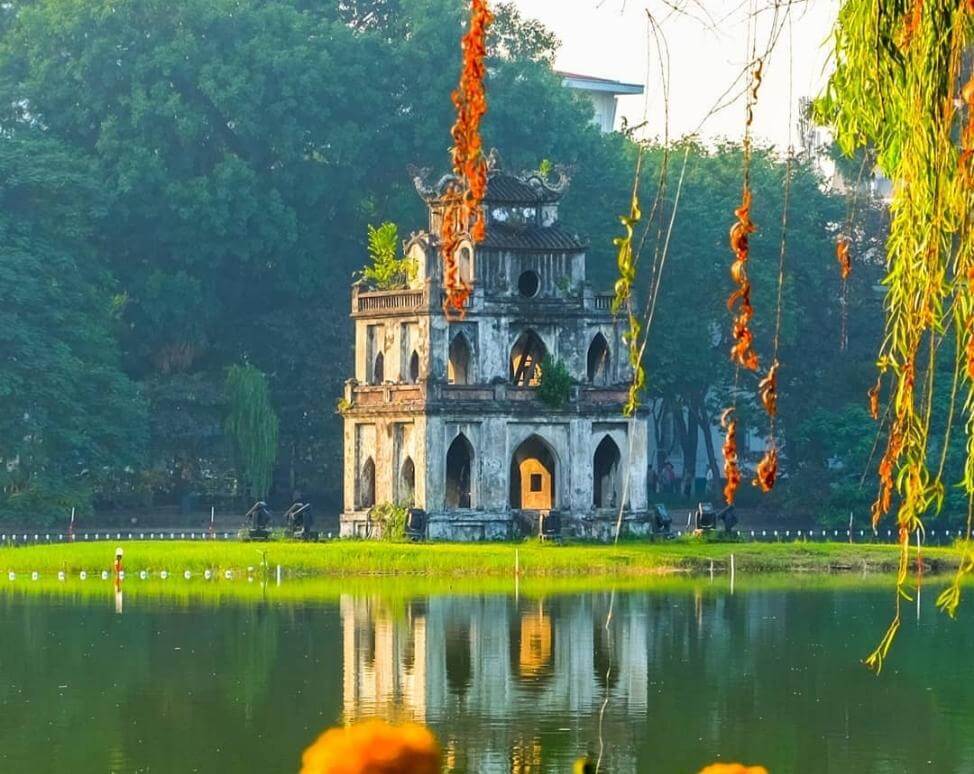 Tháp rùa - Biểu tượng văn hoá thủ đô Hà Nội