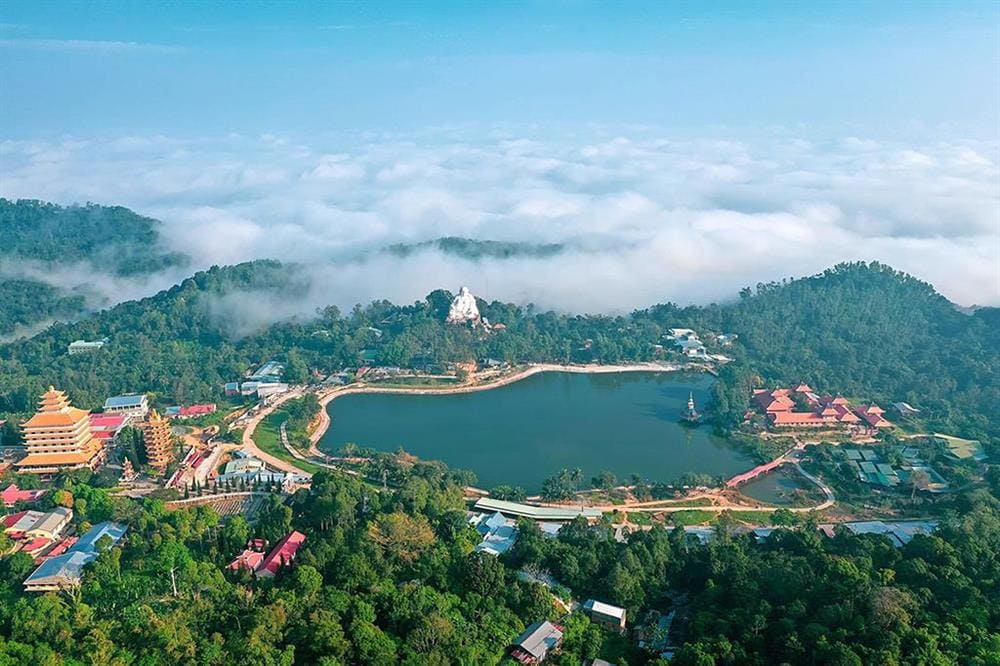 Thất Sơn Bảy Núi
