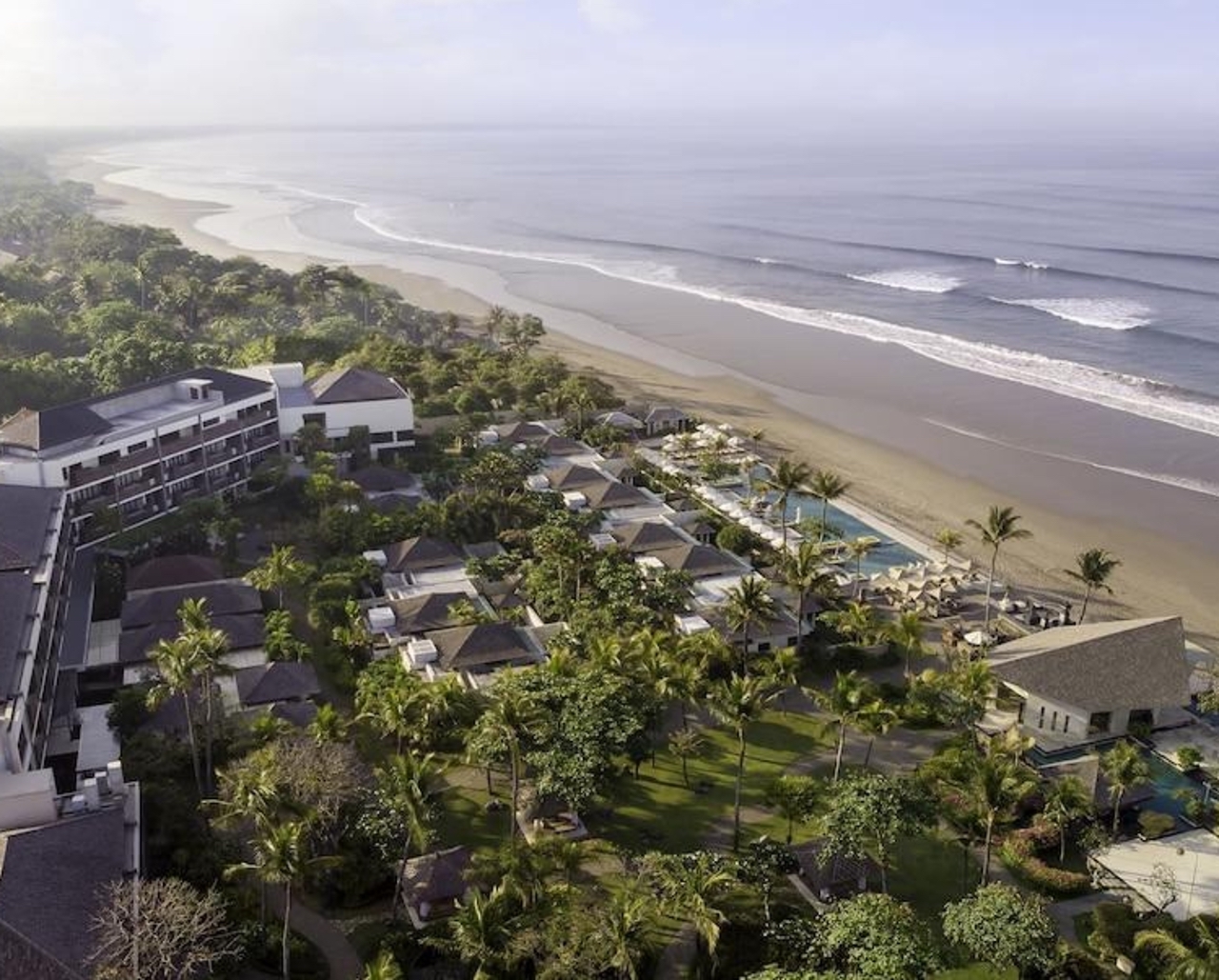 Thị trấn du lịch biển Seminyak khiến du khách không thể quên