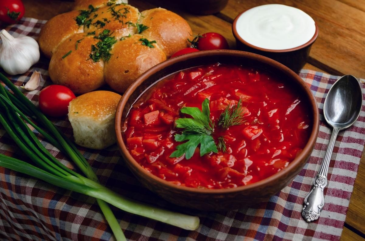 Tìm hiểu món súp Borsch nhiều tầng hương vị truyền thống Nga