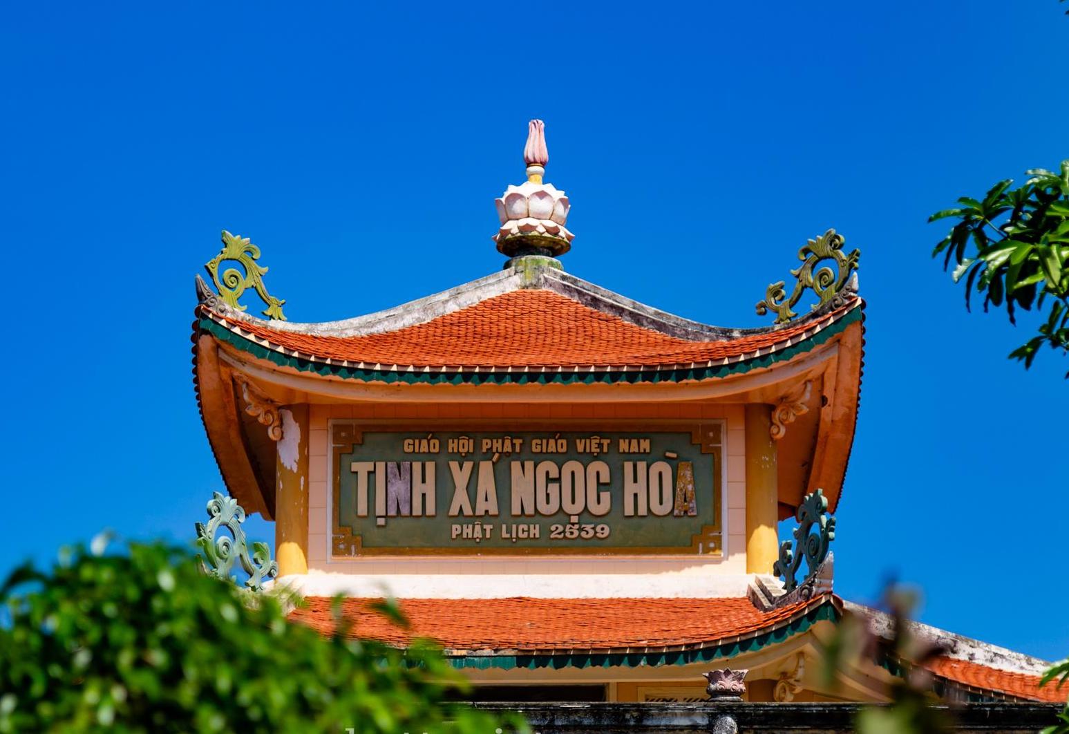 Tịnh Xá Ngọc Hòa – Chiêm bái tượng Phật Đôi cao nhất
