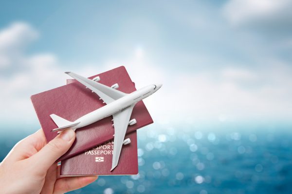 Mách bạn tuyệt chiêu săn máy bay giá rẻ