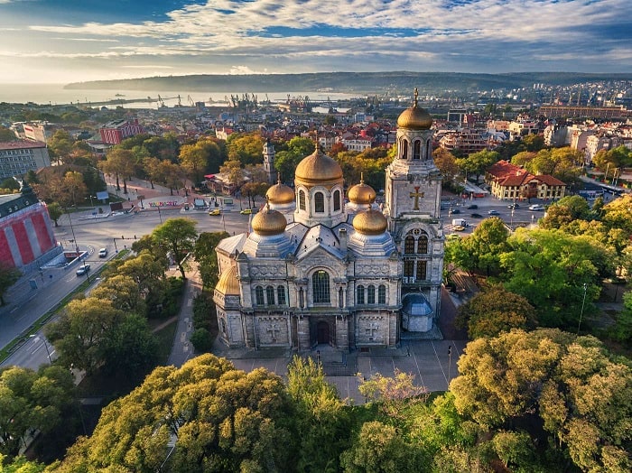 Varna – Khám phá thành phố cảng đẹp như mơ của Bulgaria