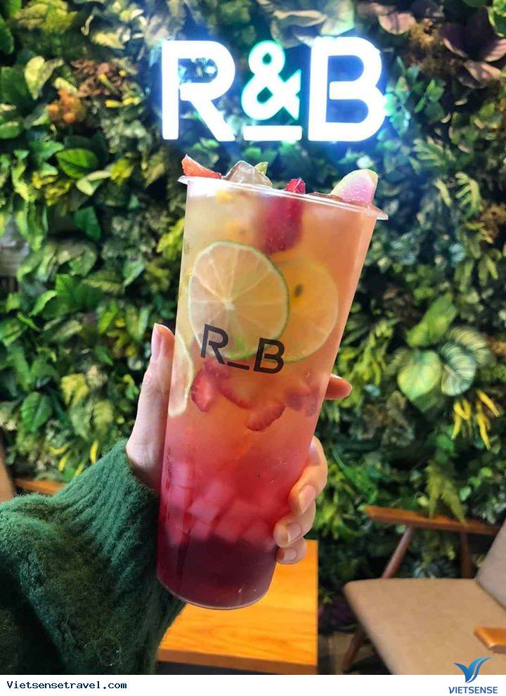 R&B Đà Lạt - Quán trà sữa 'gây nghiện' giữa lòng phố núi