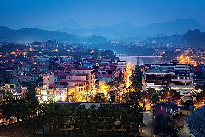 Ẩm Thực Lạng Sơn - Ăn Một Lần, Nhớ Cả Đời Ẩm Thực Lạng Sơn - Ăn Một Lần, Nhớ Cả Đời