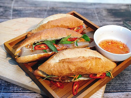 Bánh mì Đà Nẵng-Hương vị thơm ngon, gần trung tâm