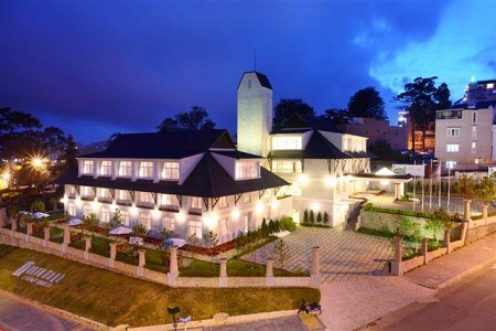 Blue Moon Hotel & Spa Đà Lạt
