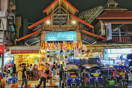 Kinh nghiệm đi chợ đêm Chiang Mai Night Bazaar