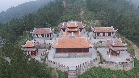 Chùa Hương Tích - Điểm du lịch văn hóa tâm linh ở Hà Tĩnh