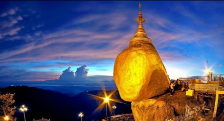 Chùa Kyaikhtiyo - Thiên đường linh thiêng trên đỉnh núi đá lăn ở Myanma